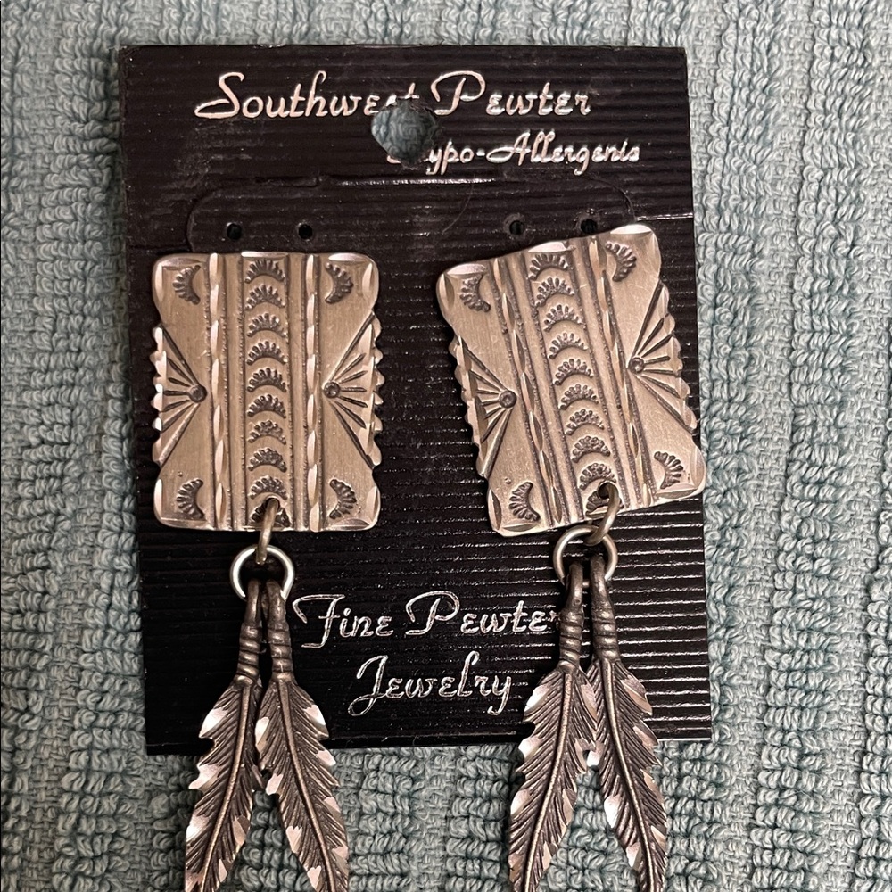 Southwest Pewter Hypo Allergenic Aztec Rectangle Feather Pierced Earrings